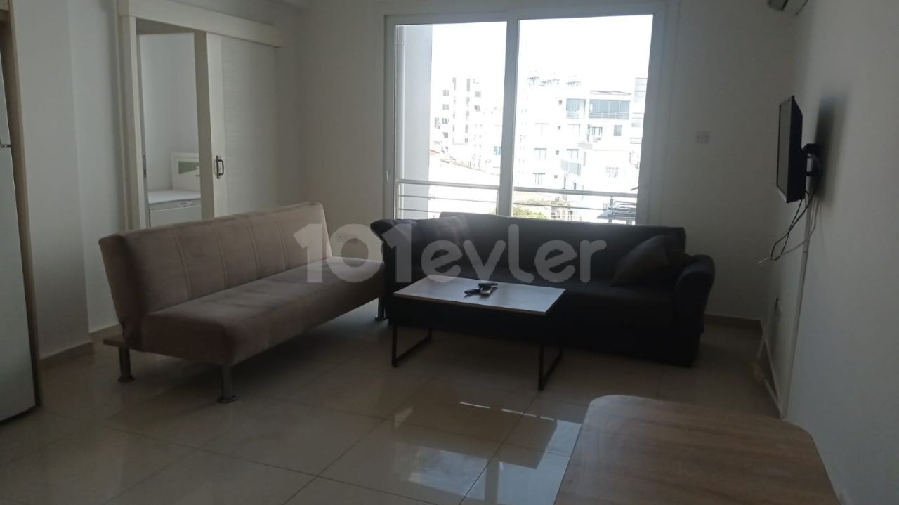 2+1 flat for rent in Gönyeli center