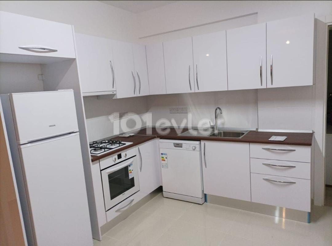 Hamitköy'de 2+1 eşyalı merkezi konumda kiralık daire .2 Hazirada teslim edilecektir. Rezerve açıktır.