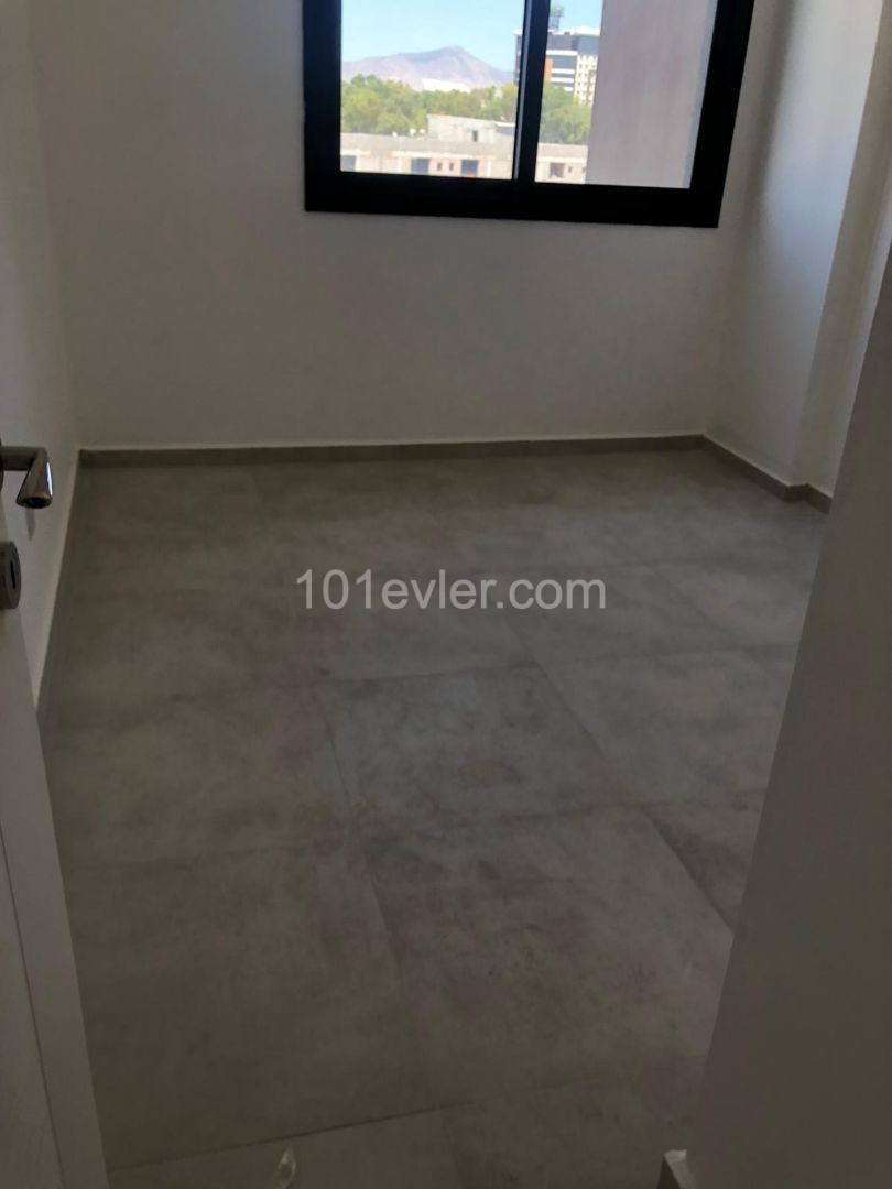 LEFKOŞA DEREBOYUNDA SATILIK 2+1 YENİ DAİRE 