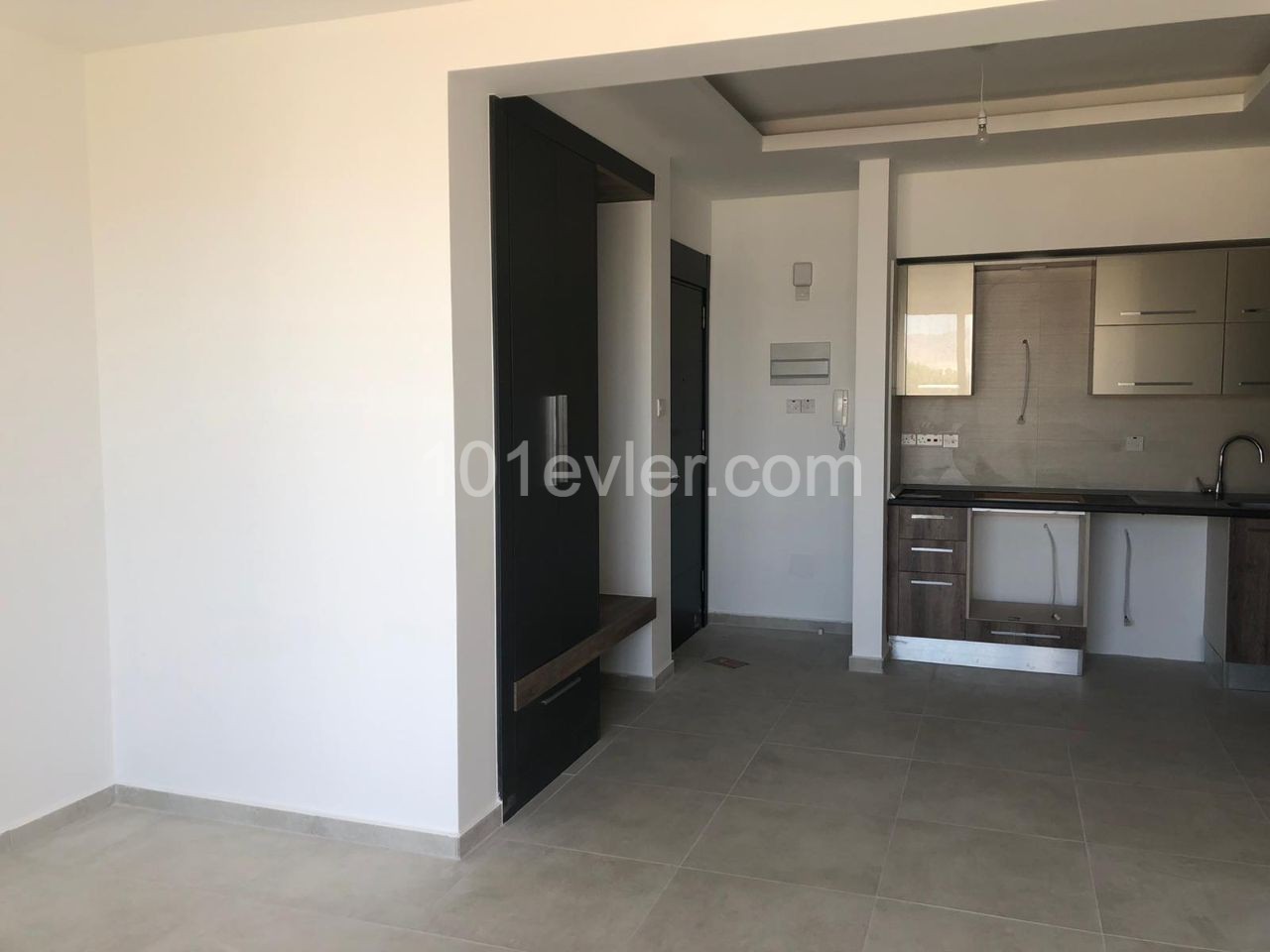 LEFKOŞA DEREBOYUNDA SATILIK 2+1 YENİ DAİRE 