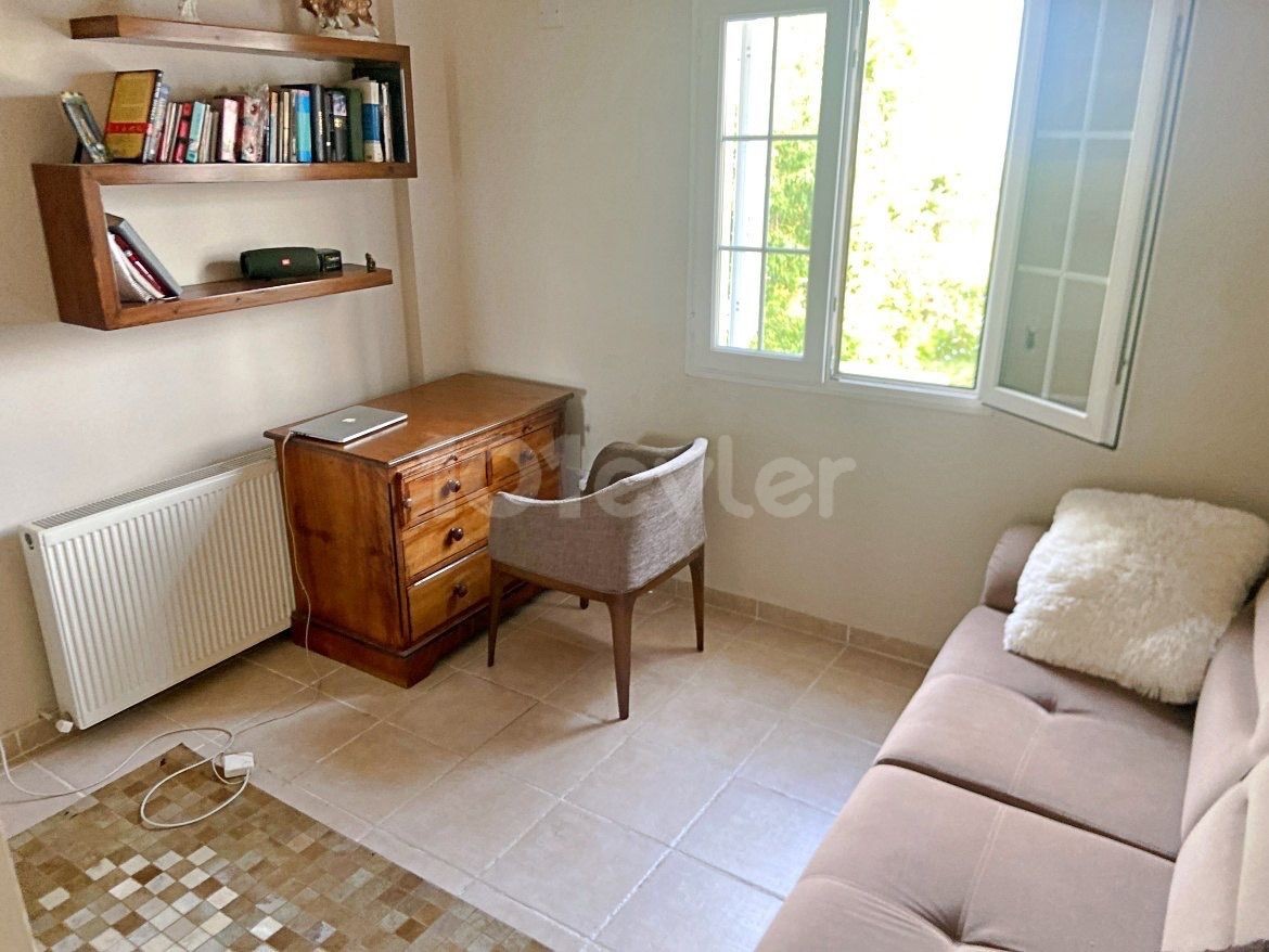 KYRENIA BELLAPAIS , ENGLISH SCHOOL OF KYRENIA NEARBY,  BEAUTIFUL DETACHED VILLA , COMMUNAL POOL , PRIVATE PARKING 