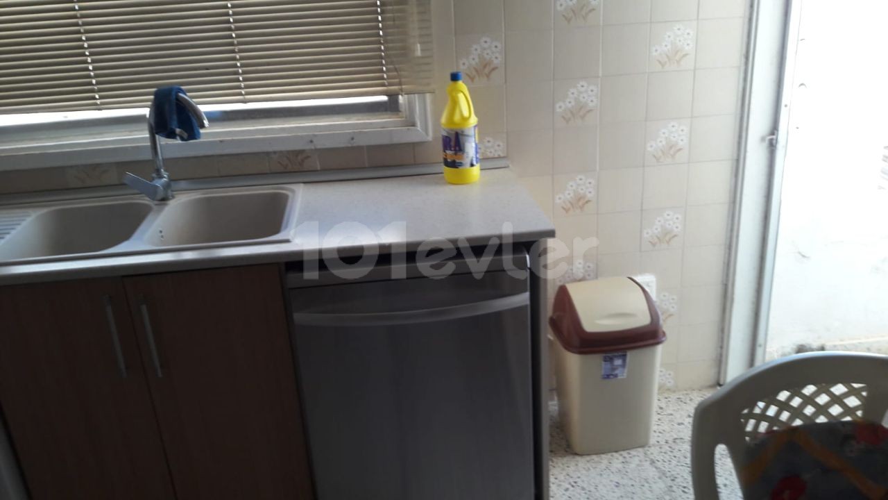 138 m2 3+1 48500 stgye Wohnung in Ortakoy 