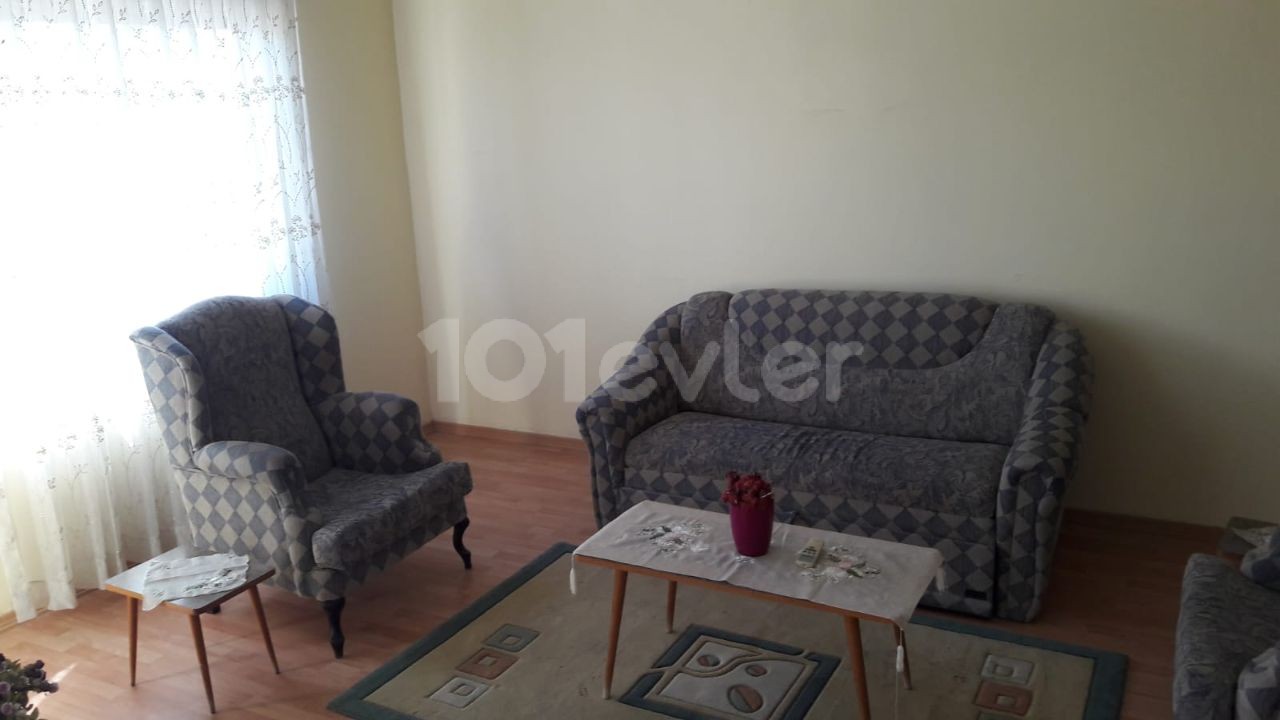 138 m2 3+1 48500 stgye Wohnung in Ortakoy 