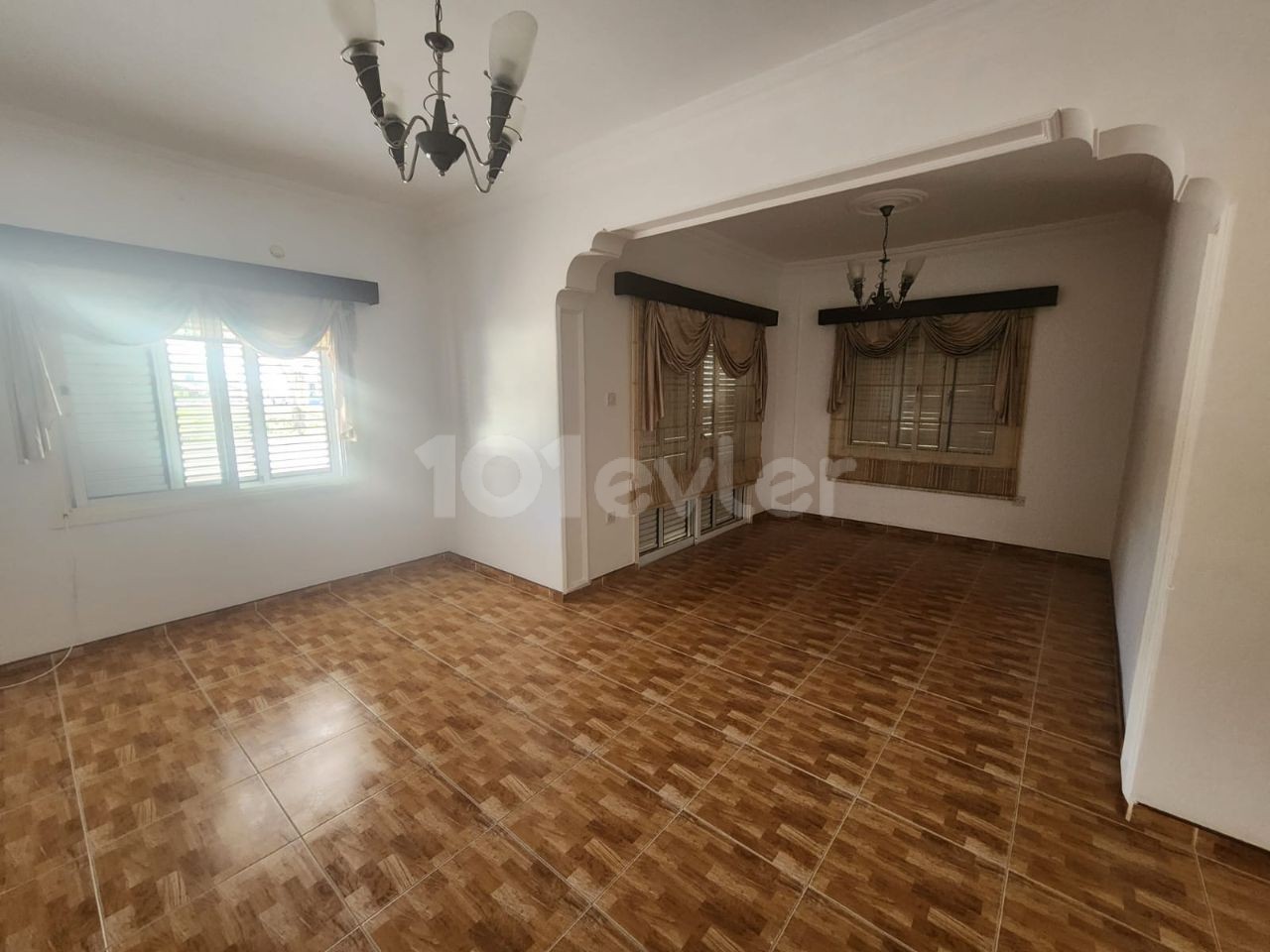 Ground floor flat for rent for commercial purposes in a wonderful location in Yenikent, Nicosia