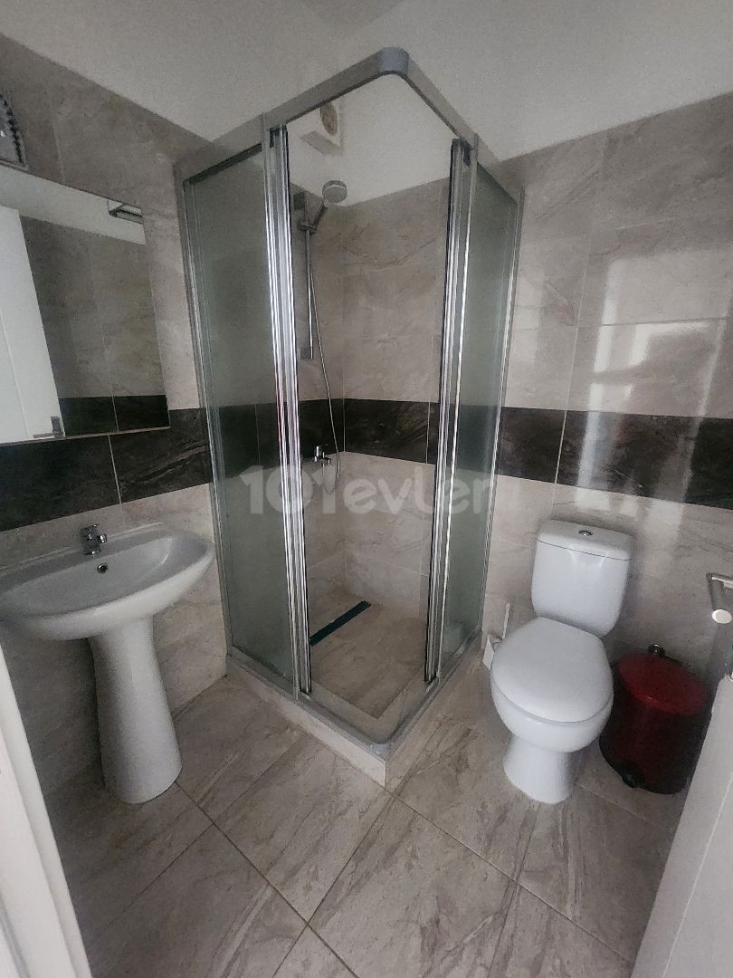 Hamitkoy Anıt tepe de Zemin katta  lux 2+1 full eşyalı daire 