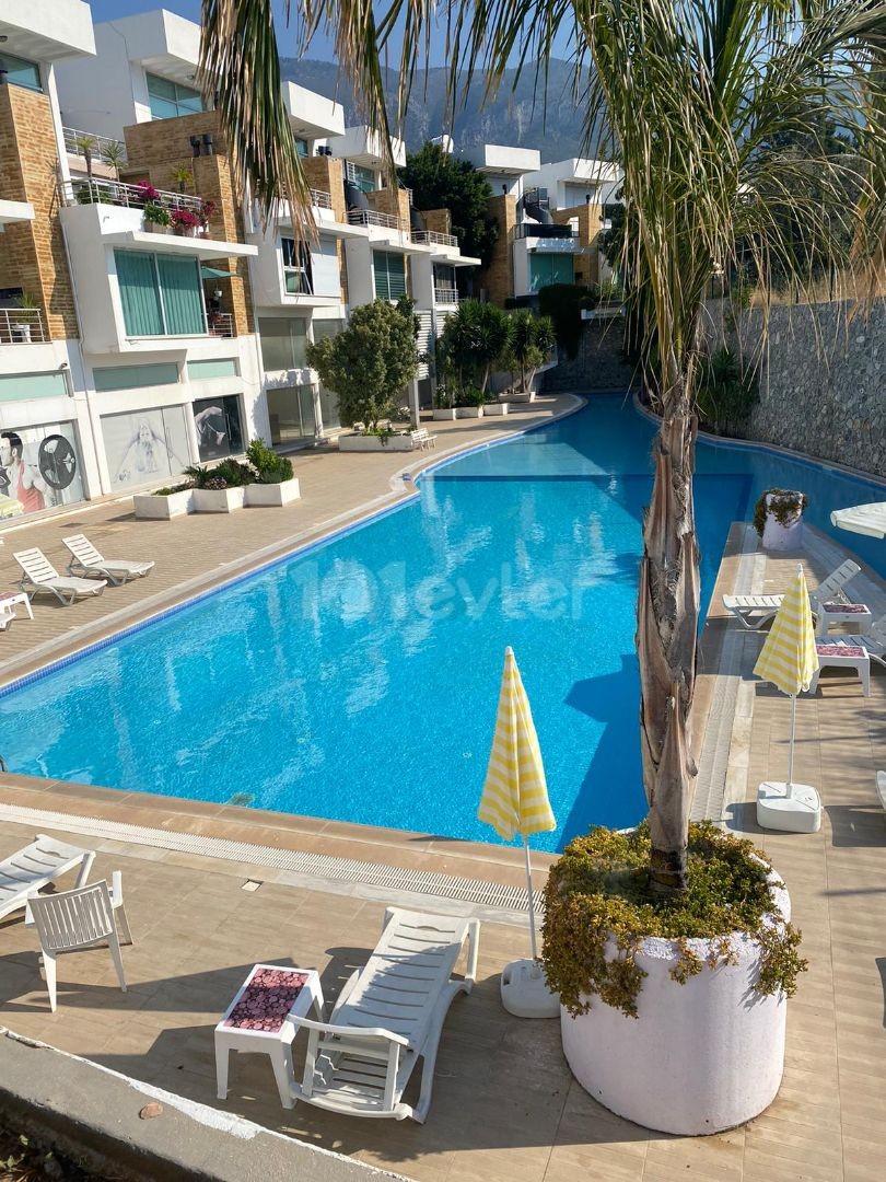 Flat For Sale in Doğanköy, Kyrenia