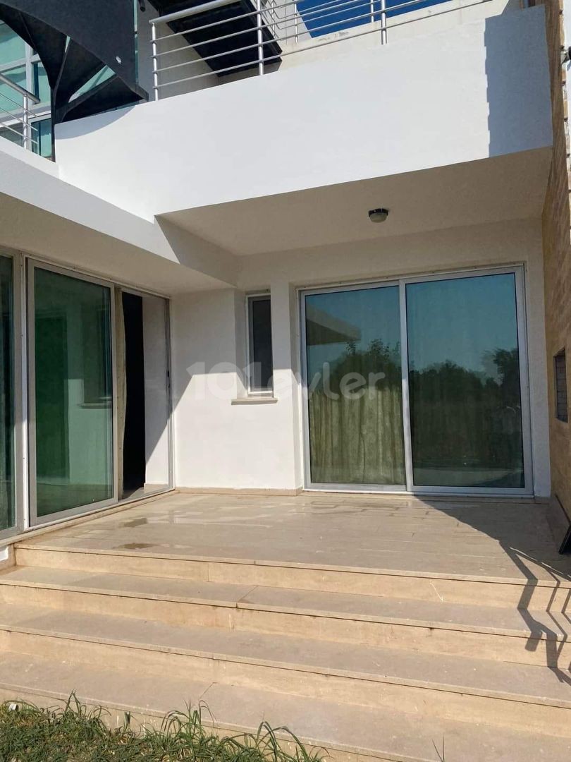 Flat For Sale in Doğanköy, Kyrenia