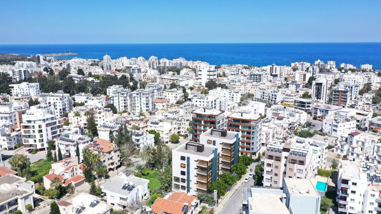  2+1 apartments for sale in the city center of Kyrenia