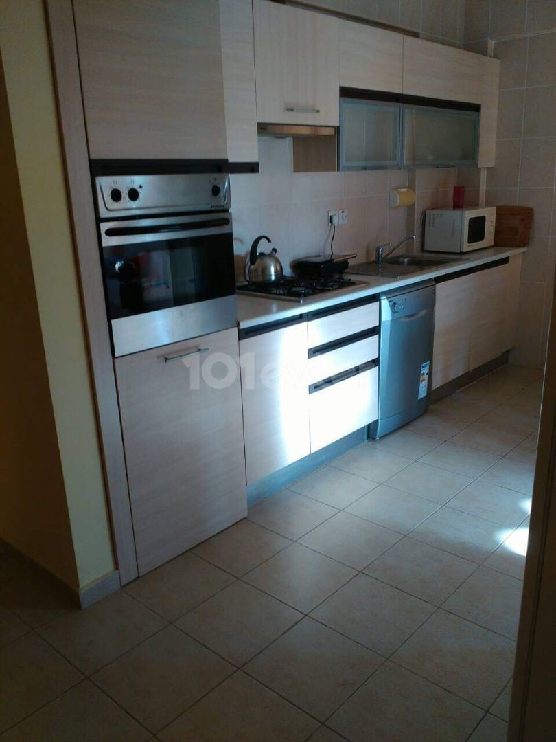 KYRENIA CENTRAL 2 + 1 APARTMENT FOR RENT ** 