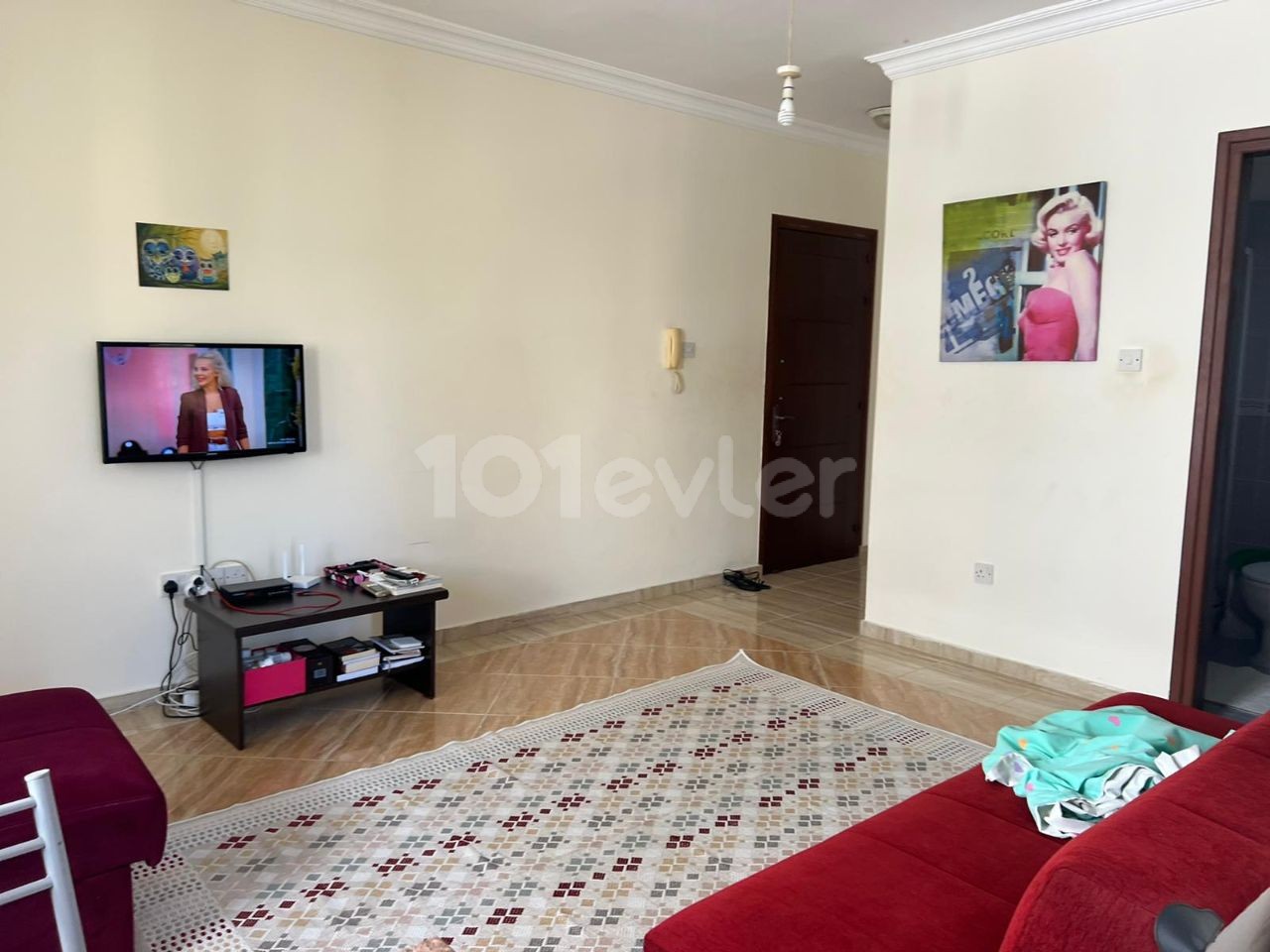 GİRNE MERKEZ SATILIK FULL EŞYALI 1+1 DAİRE