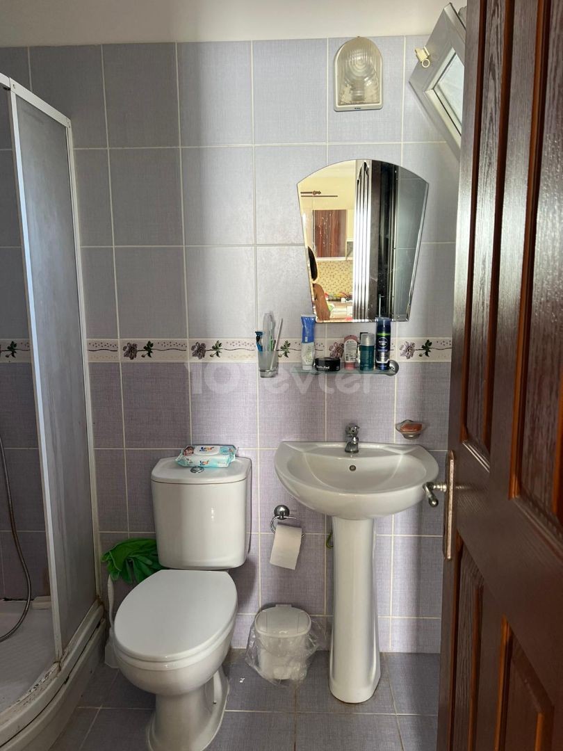 GİRNE MERKEZ SATILIK FULL EŞYALI 1+1 DAİRE