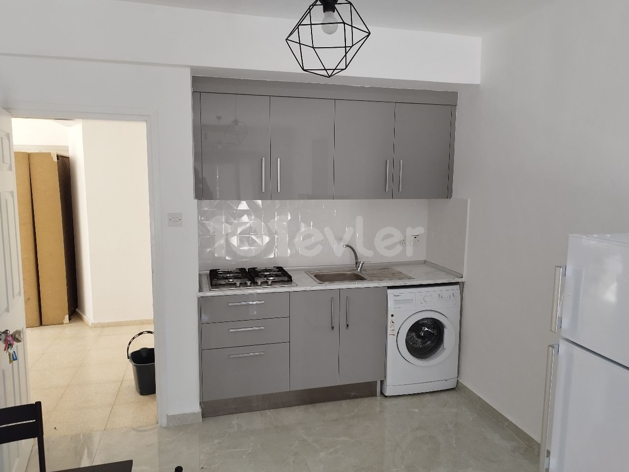 SATILIK KOMPLE APARTMAN (8 ADET 2+1 VE 2 ADET 1+1)