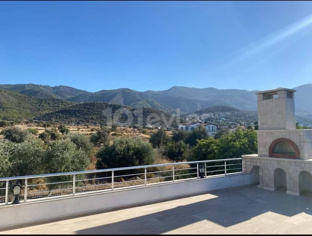 GIRNE ALSANCAK FULL + VOLL MÖBLIERTE VILLA ZUM VERKAUF MIT PRIVATEM POOL ** 