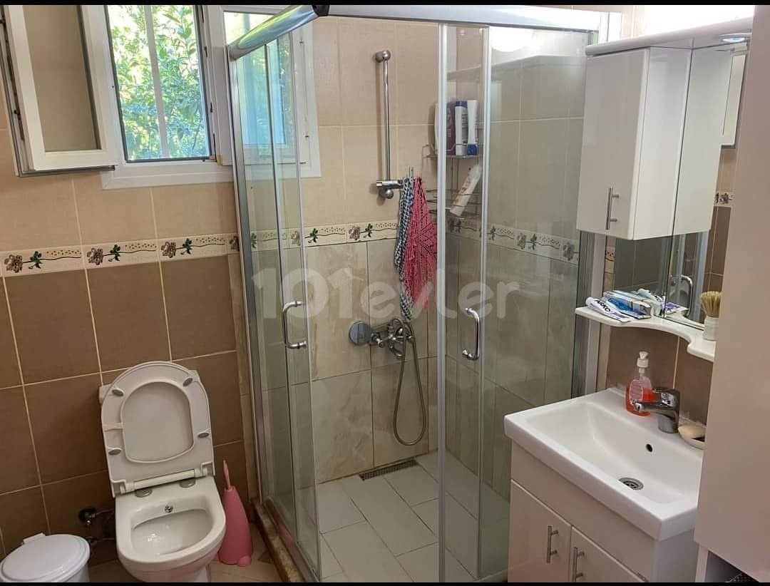 GIRNE ALSANCAK FULL + VOLL MÖBLIERTE VILLA ZUM VERKAUF MIT PRIVATEM POOL ** 