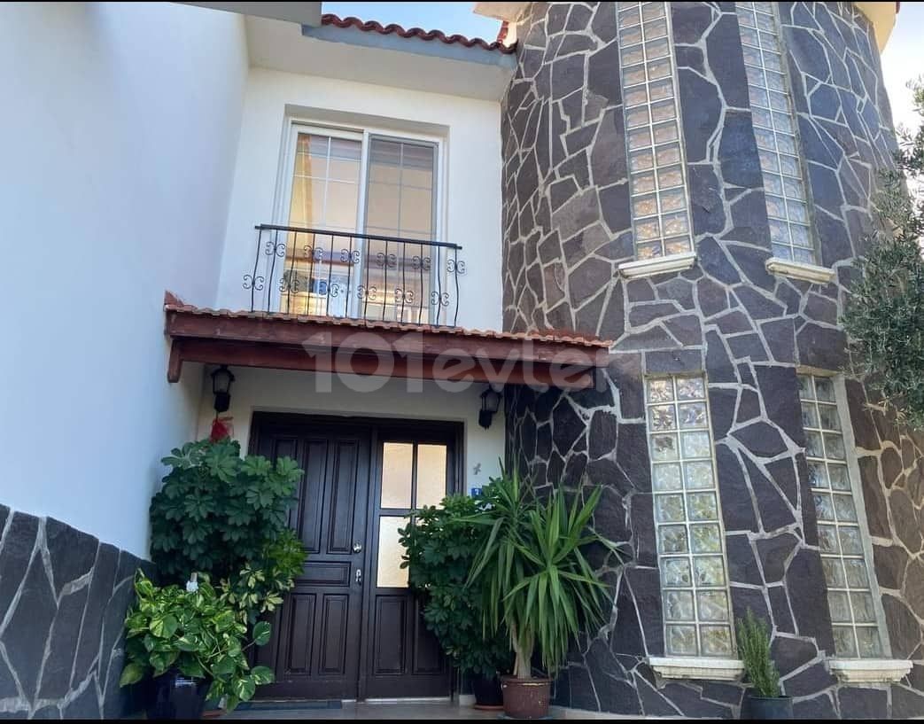 GIRNE ALSANCAK FULL + FULLY FURNISHED PRIVATE POOL VILLA FOR SALE ** 