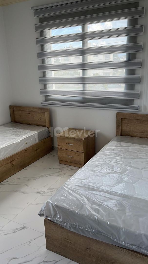 LAPTA kiralık 2+1 DAİRE yeni bitmiş bina EŞYASIZ