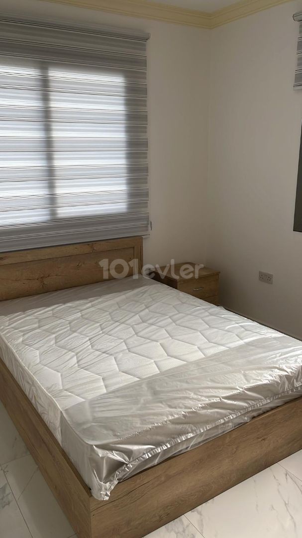 LAPTA kiralık 2+1 DAİRE yeni bitmiş bina EŞYASIZ