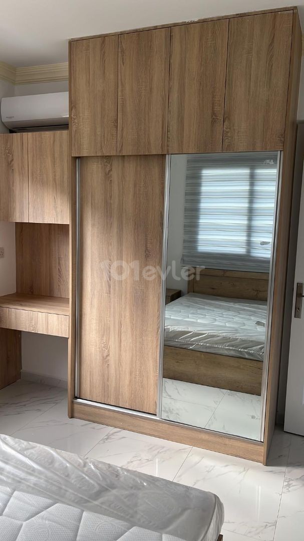 LAPTA kiralık 2+1 DAİRE yeni bitmiş bina EŞYASIZ