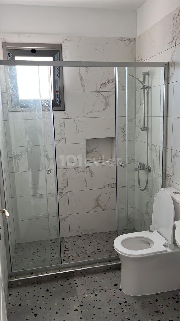 LAPTA kiralık 2+1 DAİRE yeni bitmiş bina EŞYASIZ