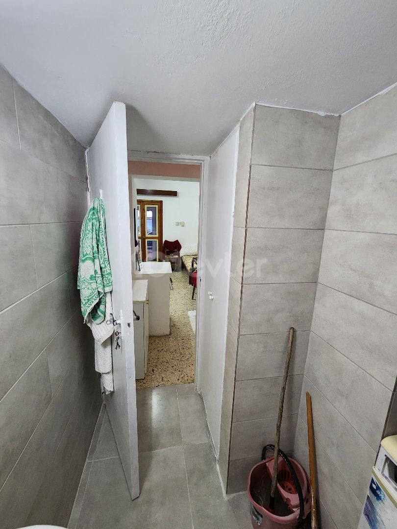 kiralık müstakil ev karşıyaka güzelyalı plajına yürüme mesafesinde 2+1