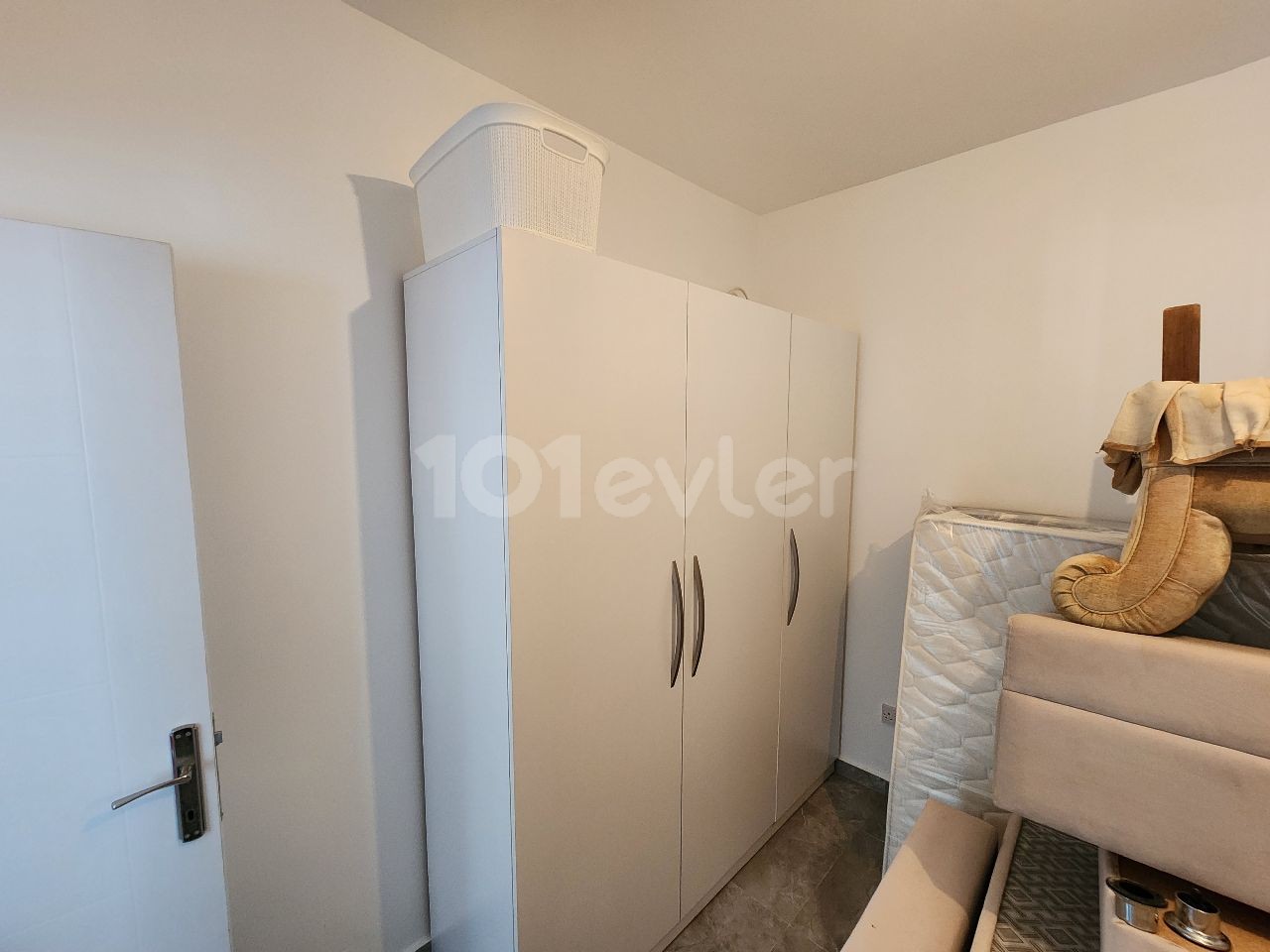 Flat To Rent in Karaoğlanoğlu, Kyrenia