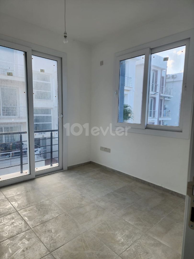 FOR SALE ALSANCAK 2+1 BRAND NEW APARTMENT (COMPLEX WITH POOL)