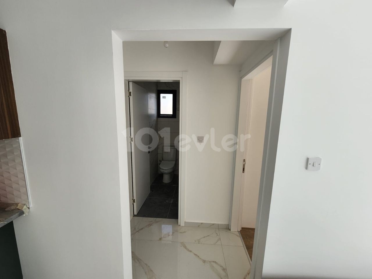 WOHNUNG ZU VERKAUFEN GİRNE CENTER 2+1 LOFT