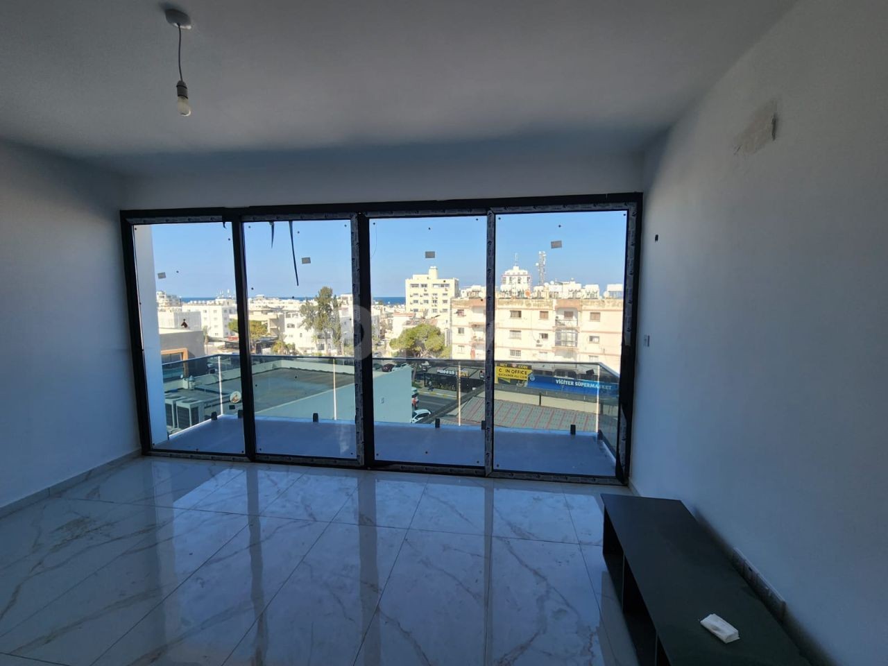 WOHNUNG ZU VERKAUFEN GİRNE CENTER 2+1 PENTHOUSE