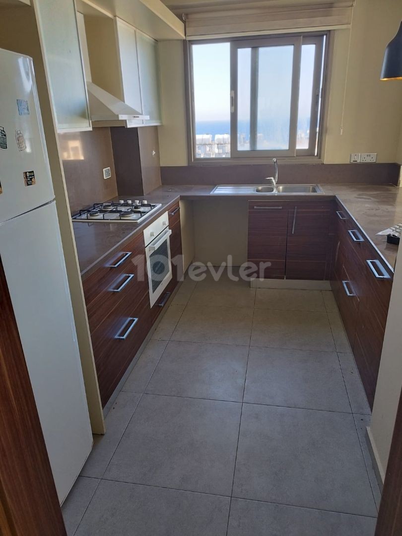 Kyrenia harbor 3+1 for rent