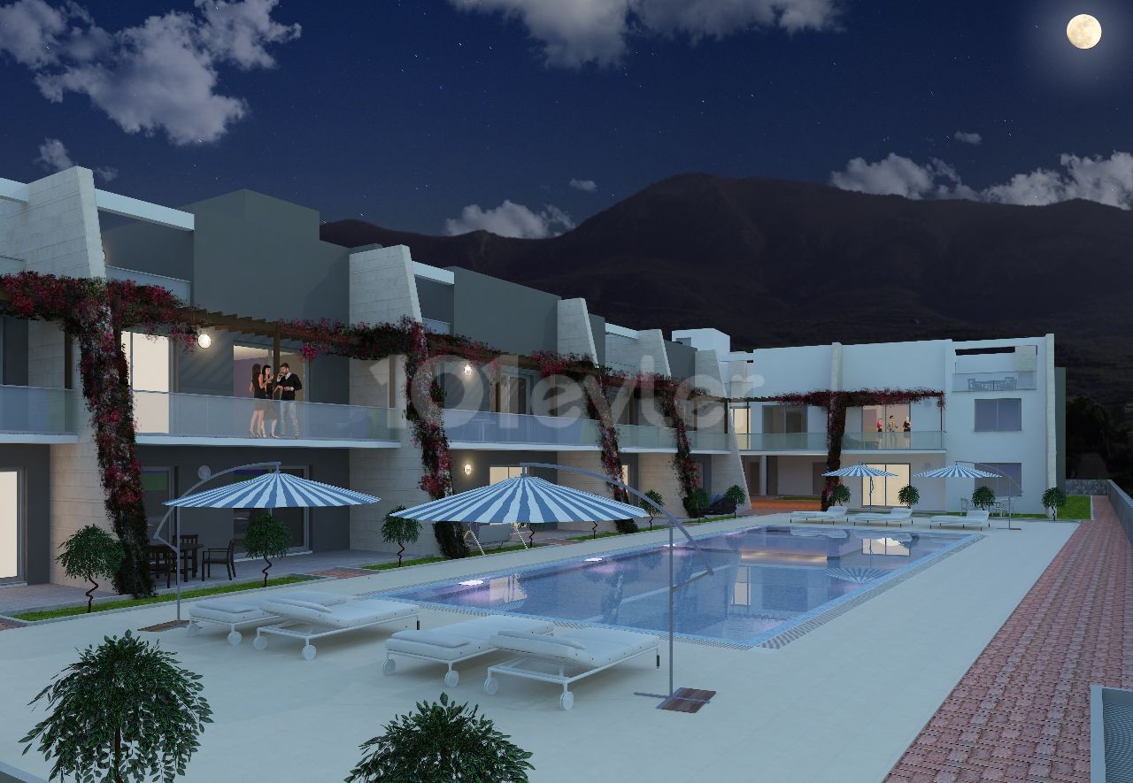 Kyrenia center 3+1 flat for sale with communal pool