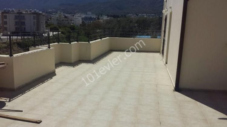 Penthouse For Sale in Girne Merkez, Kyrenia