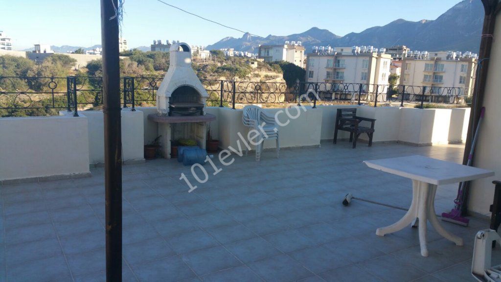 Penthouse For Sale in Girne Merkez, Kyrenia