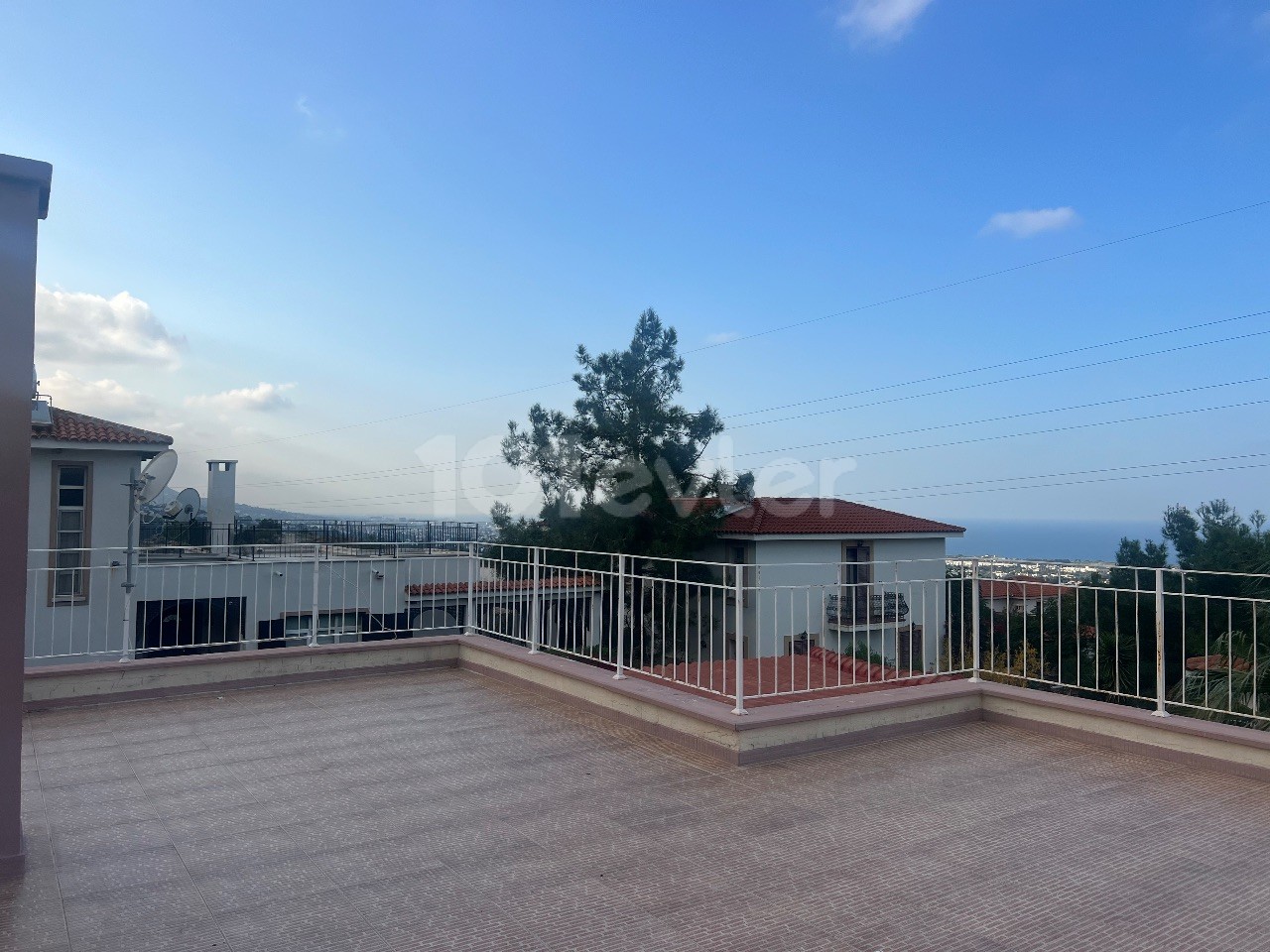 KYRENIA ÇATALKÖY 3+1 FURNISHED VILLA FOR RENT (061023Ae01)