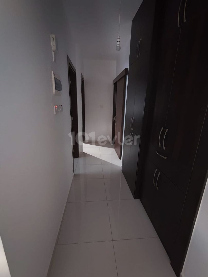 NICOSIA KÜÇÜK KAYMAKLI 2+1 FLAT FOR SALE (040124Ak02)