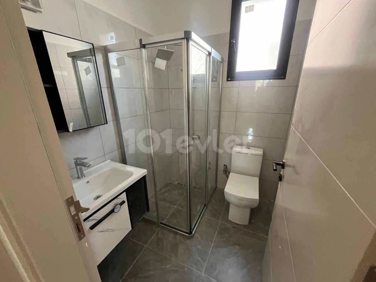 NICOSIA GÖNYELİ 2+1 FLAT FOR SALE (090124İL03)