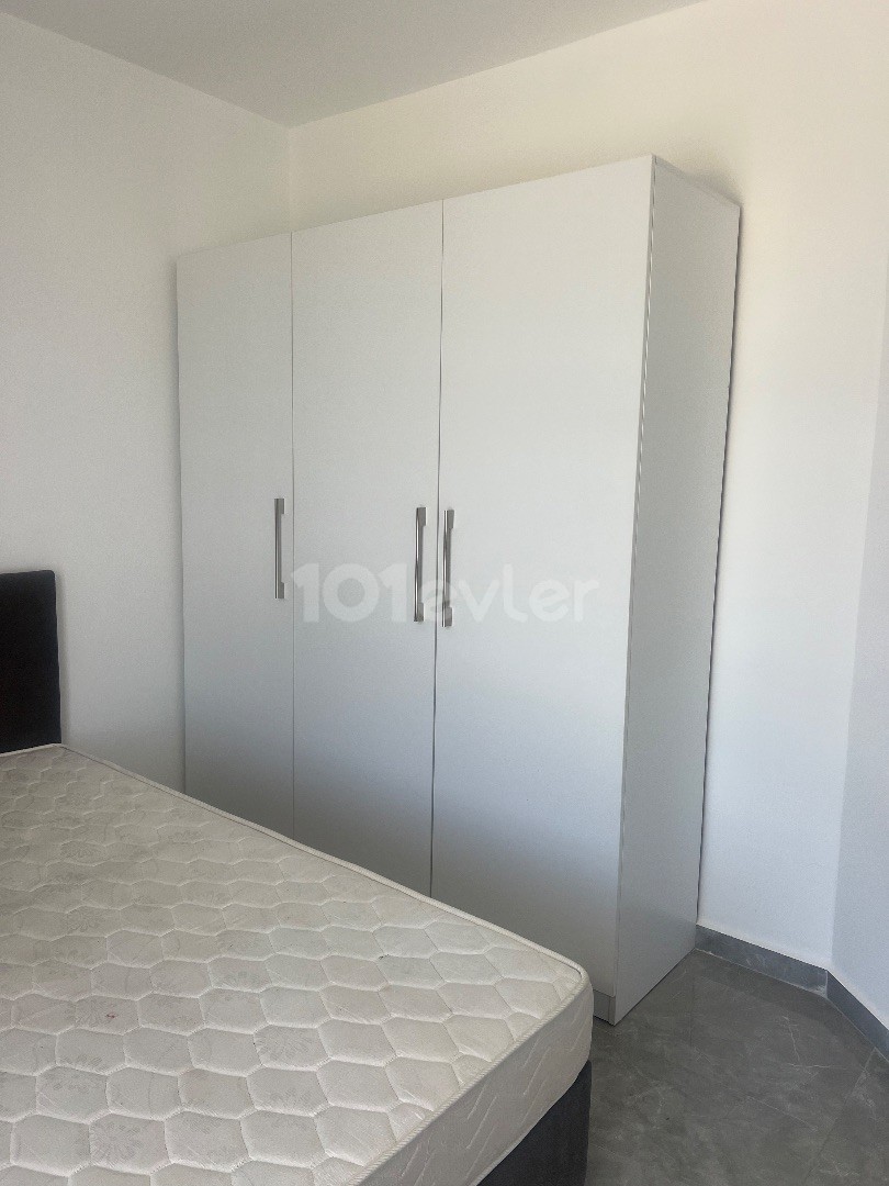 1+1 flat for rent near Alsancak merit park