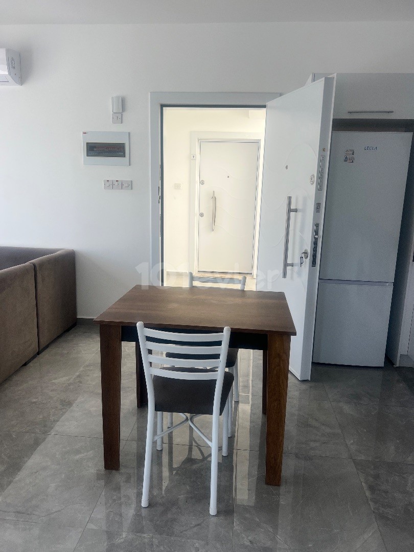 1+1 flat for rent near Alsancak merit park