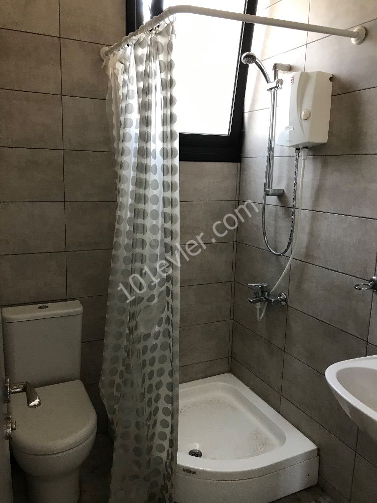 Lefkoşa Yenişehir de 1+1 Kiralık Daire (Ekim Ayında Müsait Olacaktır-Rezerve Yapılır)