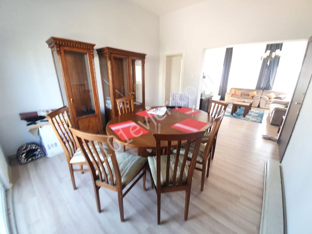 Flat To Rent in Köşklüçiftlik, Nicosia