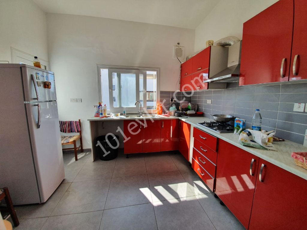 Flat To Rent in Köşklüçiftlik, Nicosia