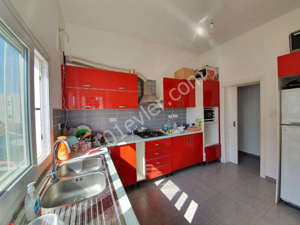 Flat To Rent in Köşklüçiftlik, Nicosia