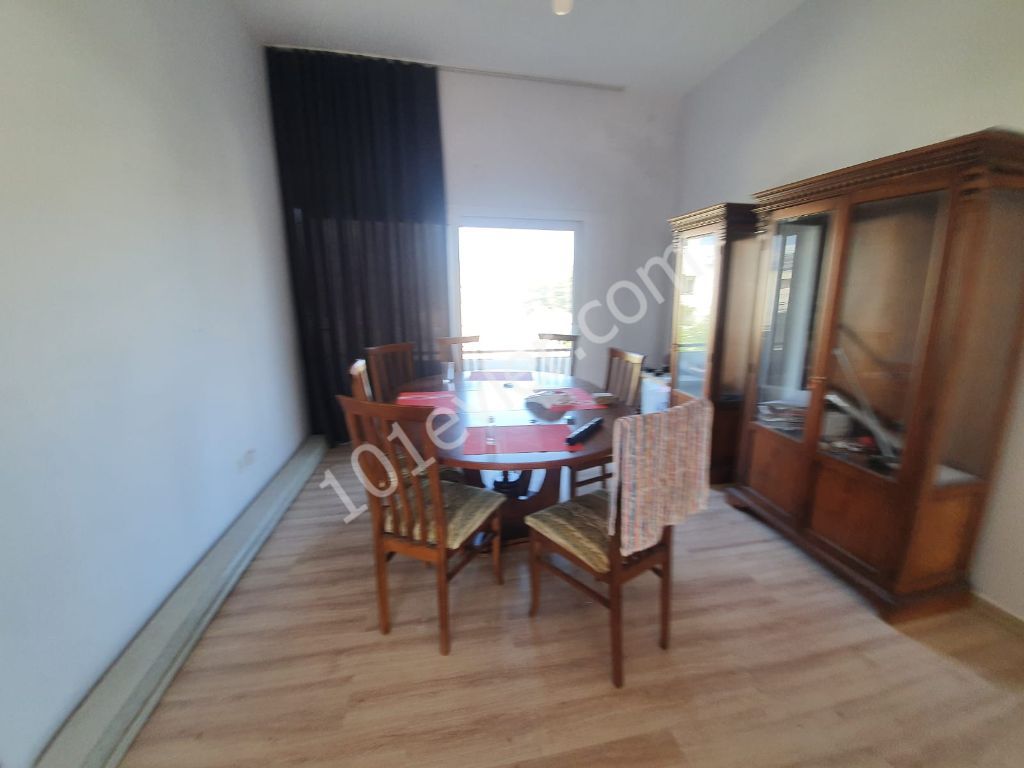 Flat To Rent in Köşklüçiftlik, Nicosia