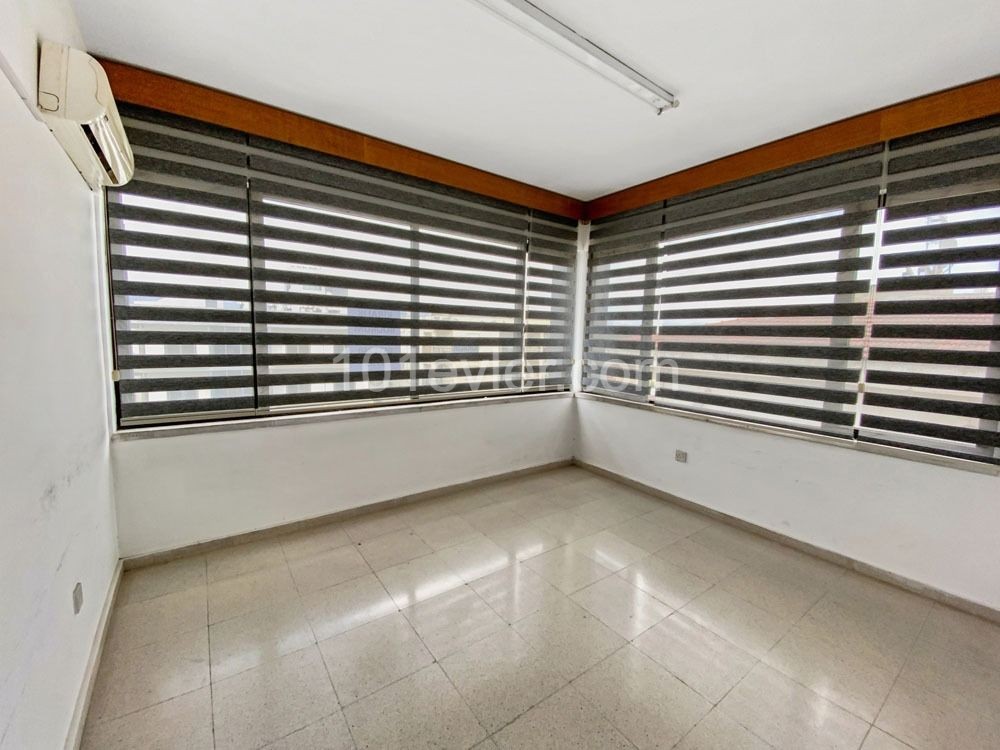 Office To Rent in Yenişehir, Nicosia