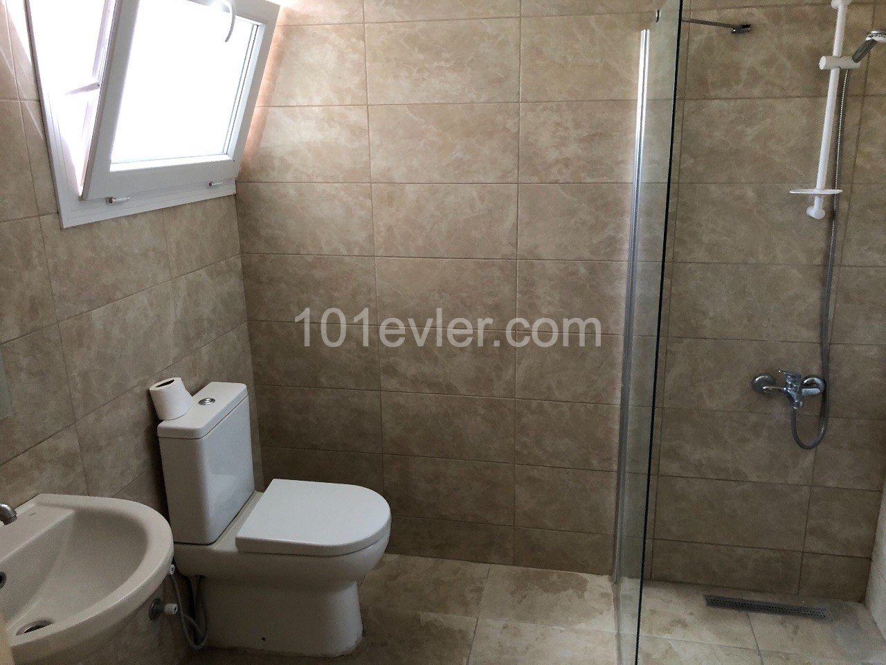 Lefkoşa Köşklüçiftlikte Kiralık 3+1 Eşyalı Daire