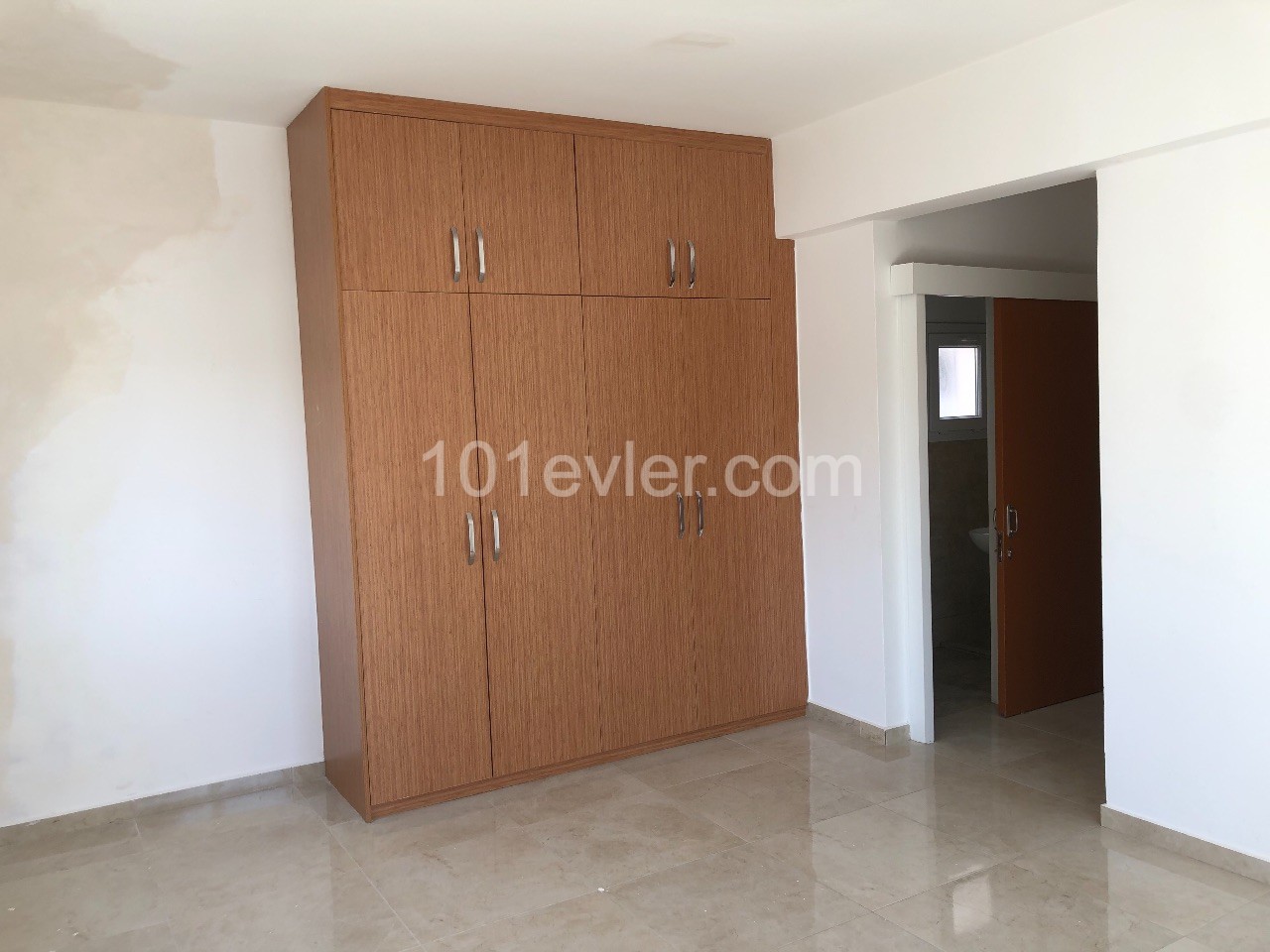 Flat To Rent in Köşklüçiftlik, Nicosia