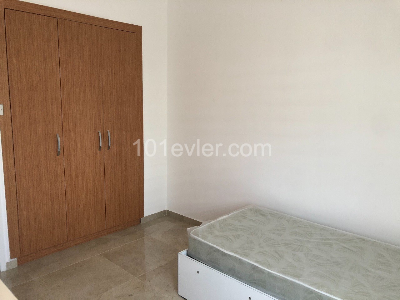 Lefkoşa Köşklüçiftlikte Kiralık 2+1 Eşyalı Daire