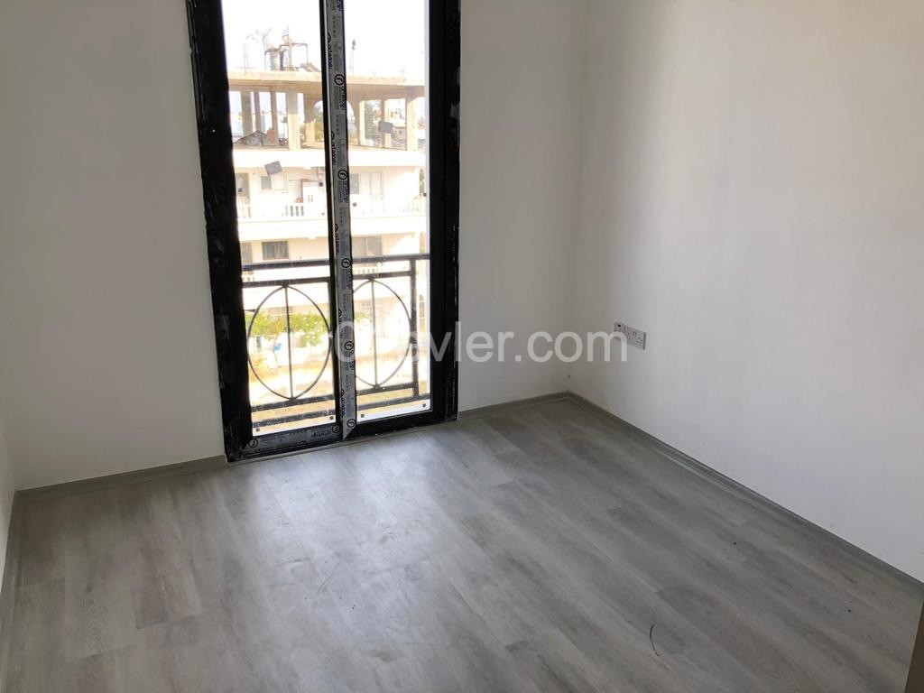 Lefkoşa Taşkınköyde Kiralık Eşyasız Sıfır 2+1 Daire