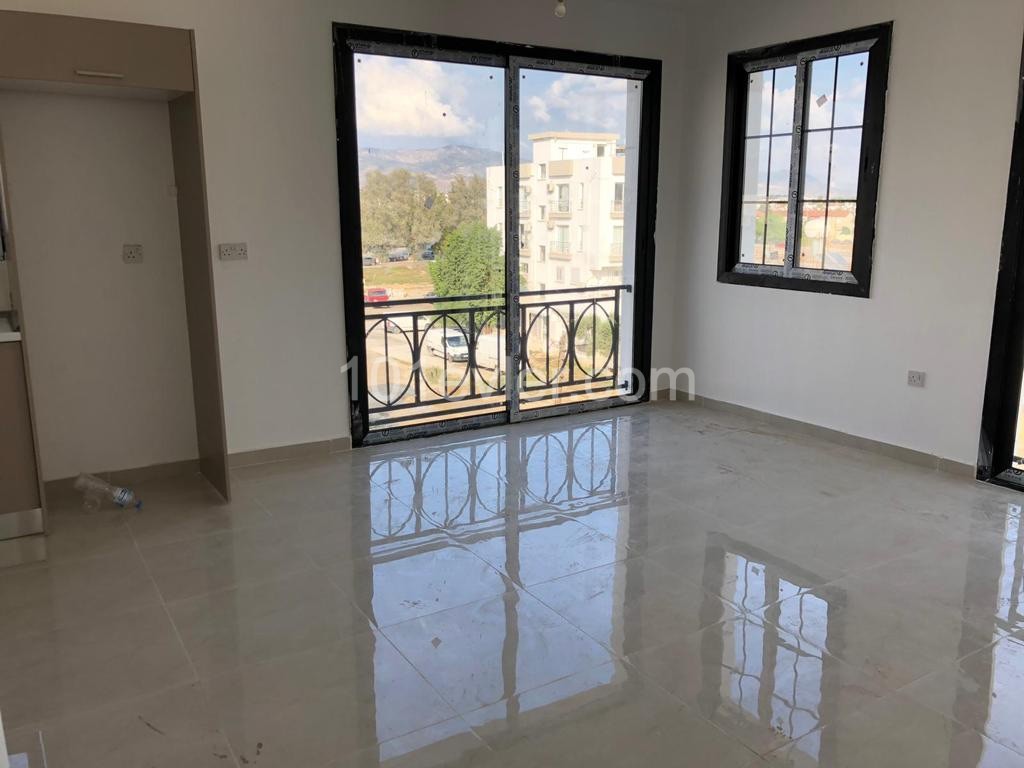 Lefkoşa Taşkınköyde Kiralık Eşyasız Sıfır 2+1 Daire