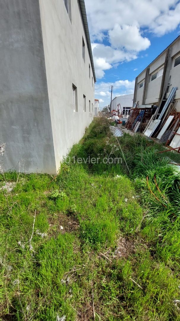 Geschäft Zu Verkaufen In Nicosia Alayköy Industriegebiet ** 