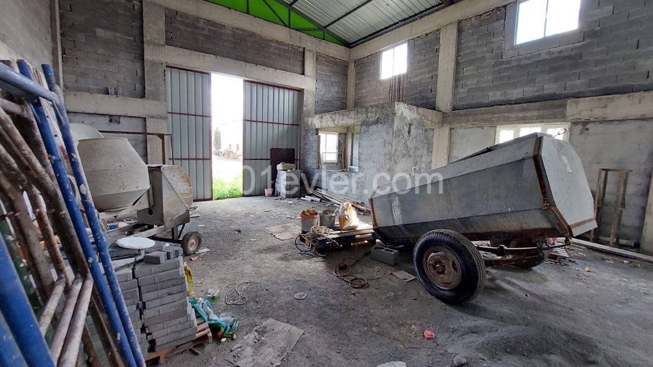 Commercial For Sale in Nicosia Alayköy Industrial Zone ** 